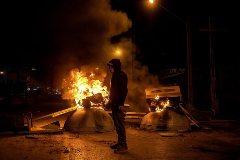 چالش تشکل ها بر سر آبان ۹۸