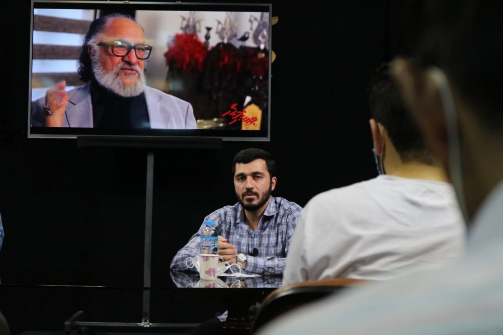 گزارش تصویری رونمایی از اولین اثر مستند کانون اندیشه جوان