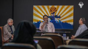 صوت نشست "جنگ زیباست؟ "